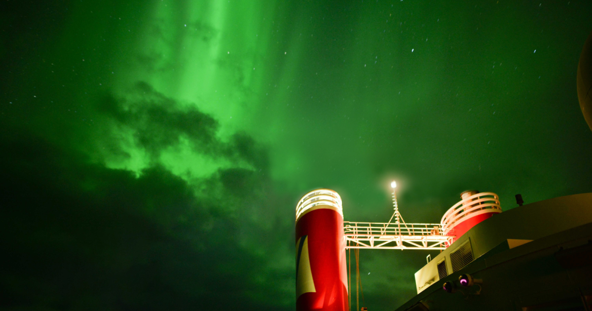 World of Cruising Nofly Northern Lights cruise from UK with Fred.…