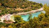 Boutique cruising