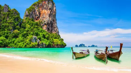 8nt Angkor Wat & Cambodia Tour with Singapore & 14nt Vietnam & Malaysia Voyage