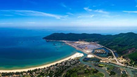 11-Day Asia: Ko Samui, Bangkok & Ho Chi Minh City from Singapore to Hong Kong