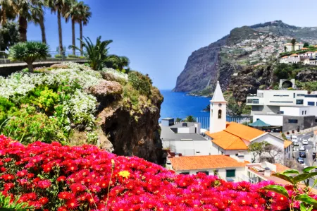 2nts Lisbon & 11nts Canaries, Madeira, Oporto voyage to Southampton
