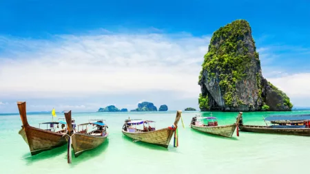 8nt Angkor Wat & Cambodia Tour with Singapore & 14nt Vietnam & Malaysia Voyage