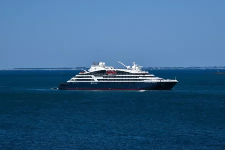 Picture of the Le Jacques Cartier cruise ship