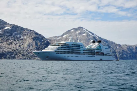 Picture of the Seabourn Quest cruise ship