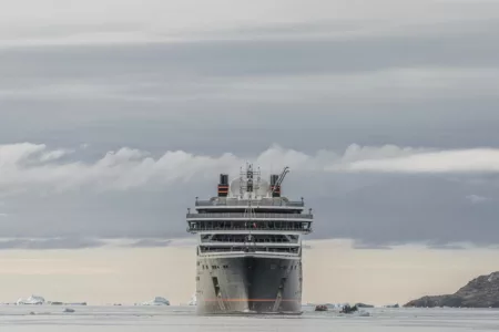 Picture of the Seabourn Pursuit cruise ship