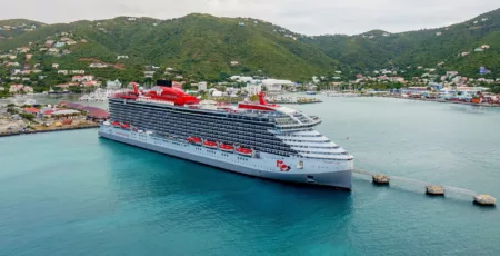 Picture of the Valiant Lady cruise ship