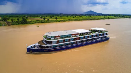 Picture of the RV Indochine II cruise ship