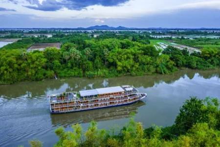 Picture of the RV Indochine cruise ship