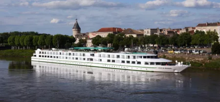 Picture of the MS Cyrano de Bergerac cruise ship