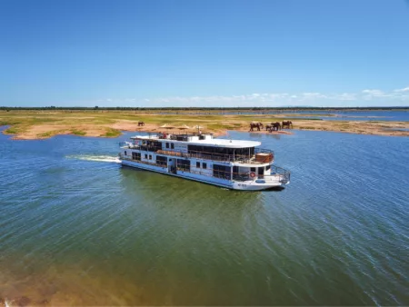 Picture of the African Dream cruise ship