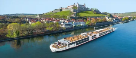 Picture of the Viking Var cruise ship