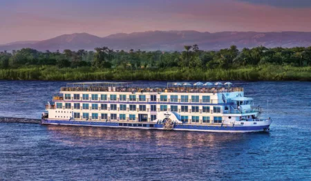 Picture of the Oberoi Philae cruise ship