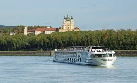 Picture of the MS Joy cruise ship