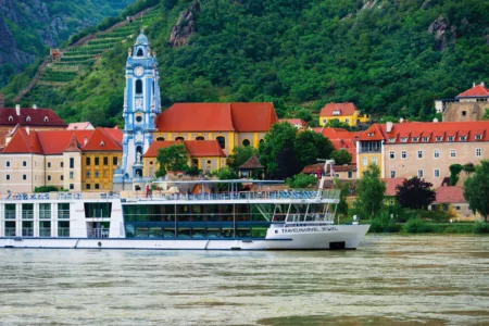 Picture of the Travelmarvel Jewel cruise ship