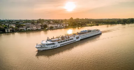 Picture of the S.S. Bon Voyage cruise ship