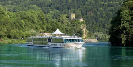 Picture of the MS Amadeus Royal cruise ship