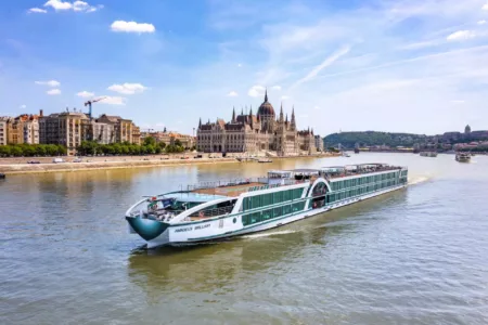 Picture of the MS Amadeus Brilliant cruise ship