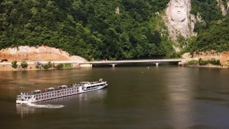 Picture of the Scenic Ruby cruise ship