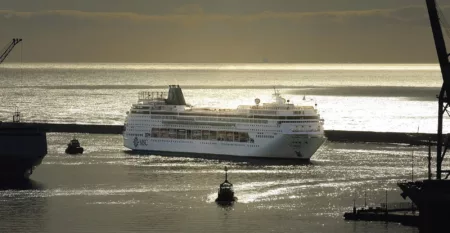 Picture of the MSC Armonia cruise ship