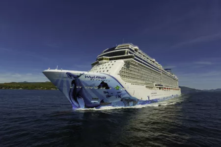 Picture of the Norwegian Bliss cruise ship