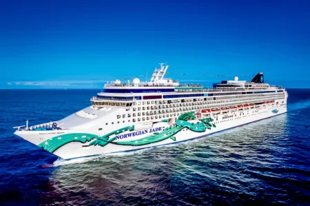 Picture of the Norwegian Jade cruise ship