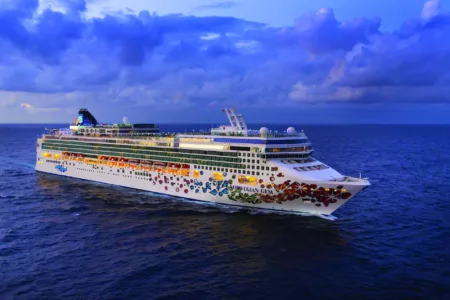 Picture of the Norwegian Gem cruise ship